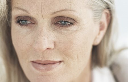 Rosto de uma mulher madura